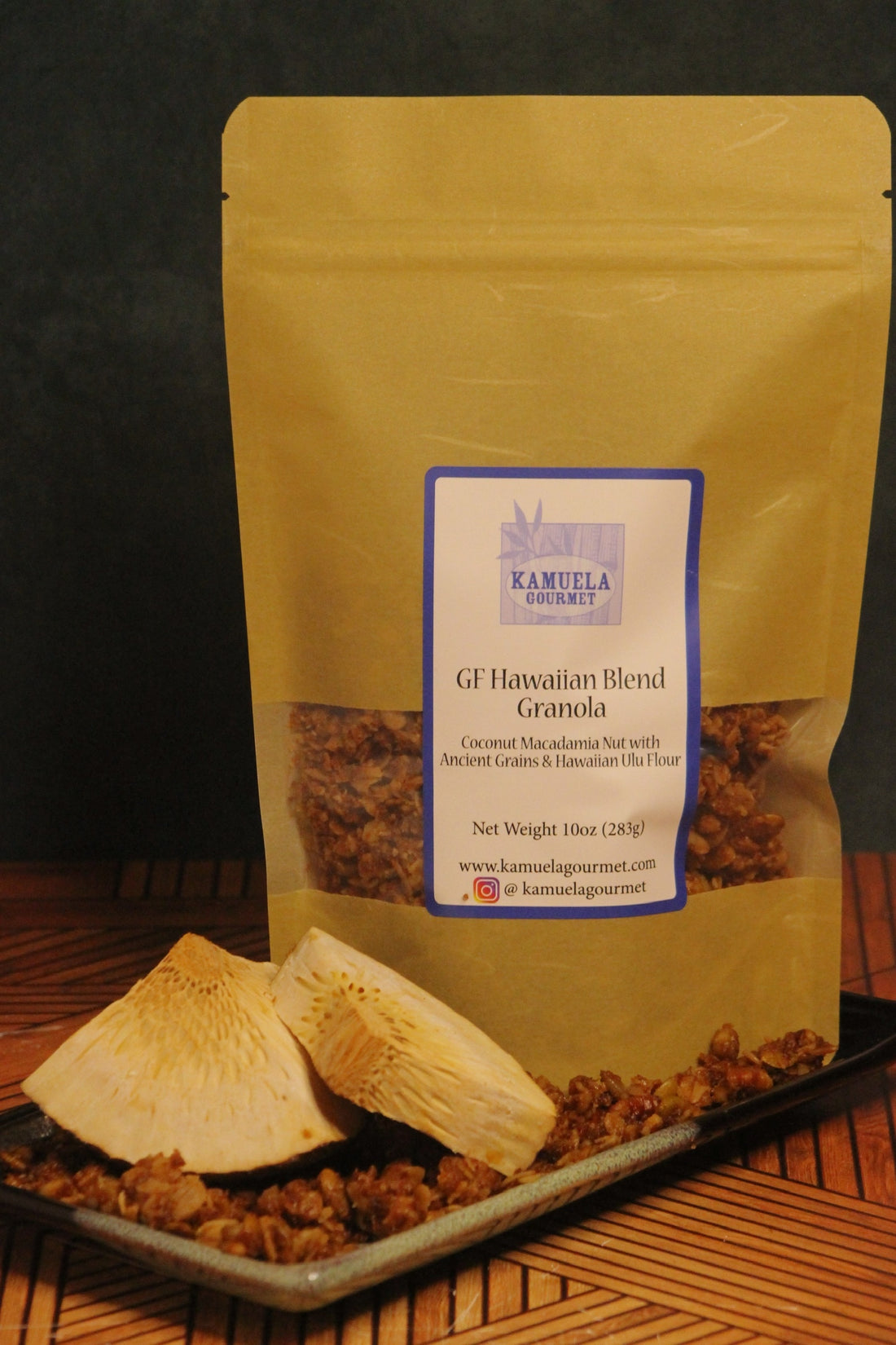 GLUTEN-FREE HAWAIIAN BLEND GRANOLA - Coconut Macadamia Nut with Ulu Flour 10oz (283G)